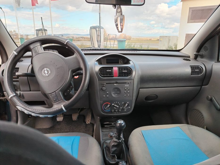 Vând Opel Corsa C