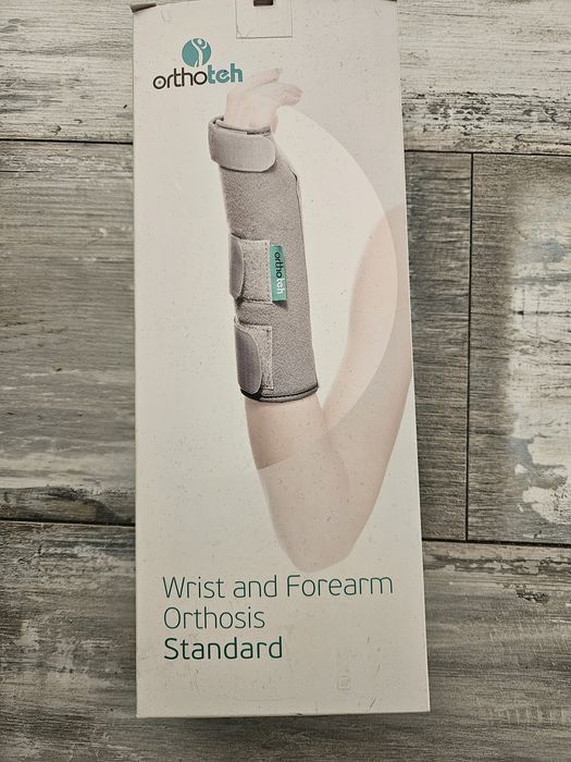 Продавам шина,за ръка