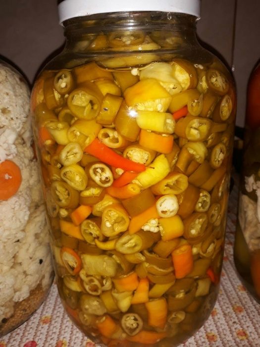 Vând murături asortate