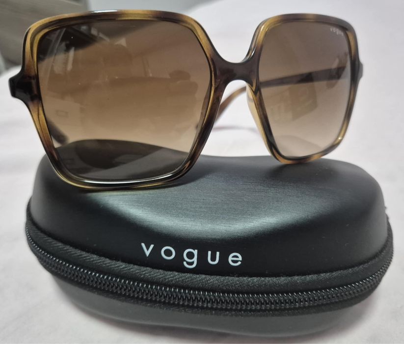 Слънчеви очила VOGUE