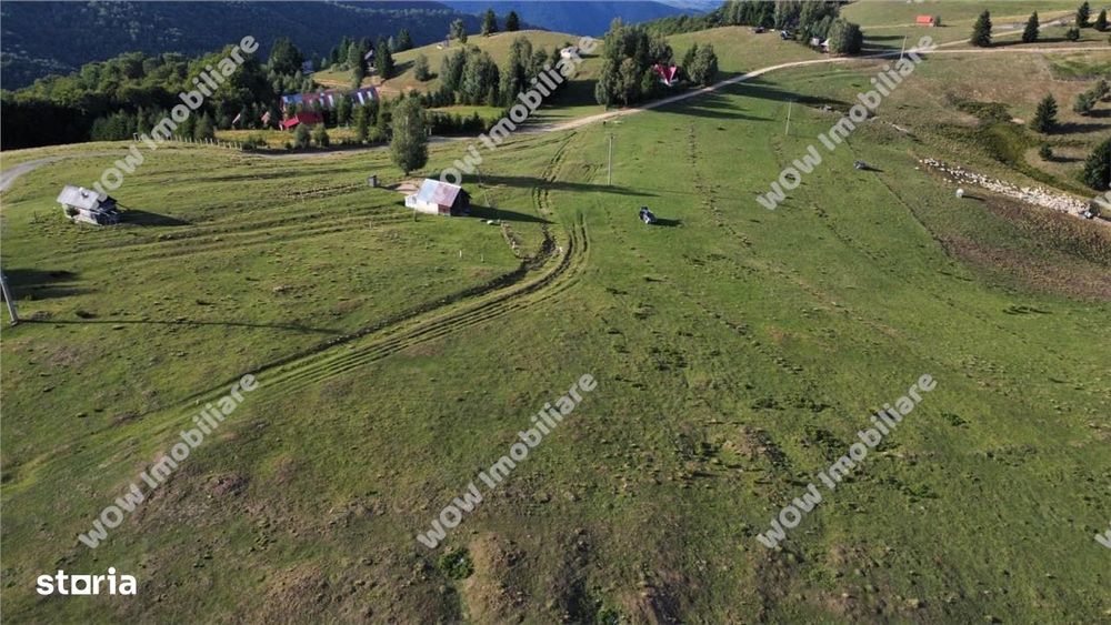 De vanzare teren intravilan 673 mp in Paltinis