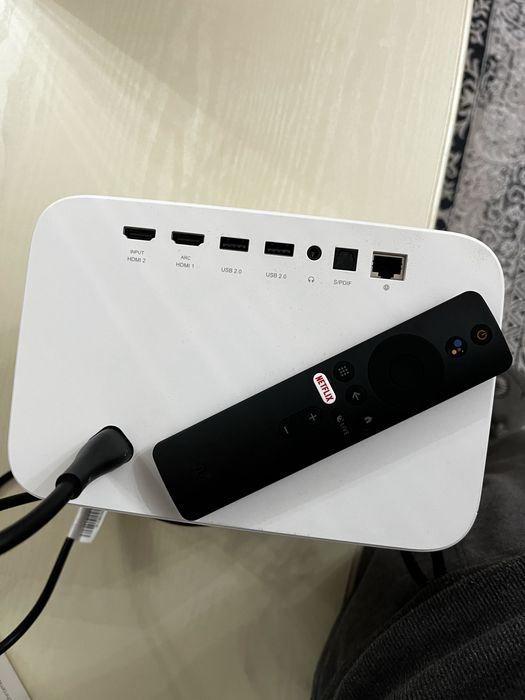 Проектор Xiaomi Mi Smart Projector 2