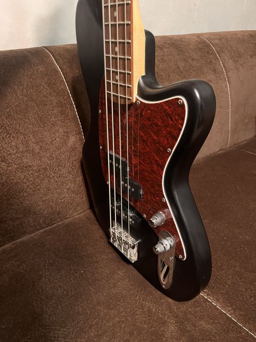 Бас китара Ibanez