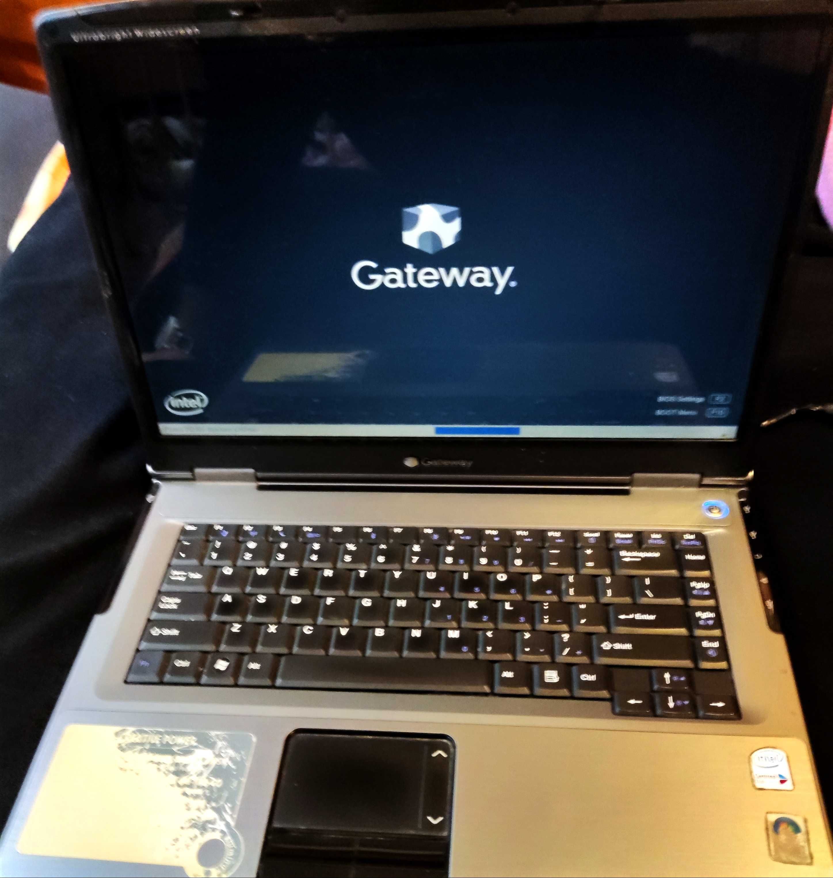 Лаптоп 15.4 Gateway MA7 USA алуминиев корпус