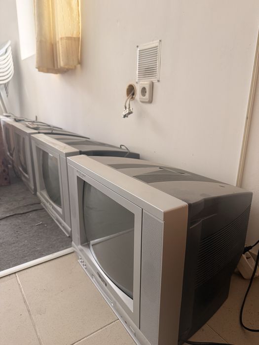 Малки телевизори - 10 лв броя - елате в Равда