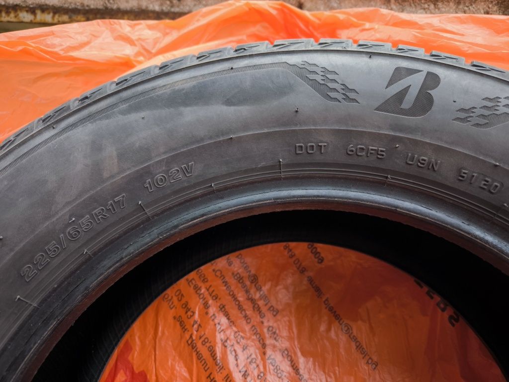 Летни гуми 225/65/17  Bridgstone Turanza T005 3 бр
