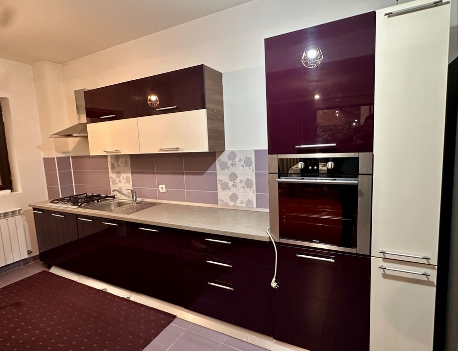 Bucatarie MDF Lucios STAER Impecabila