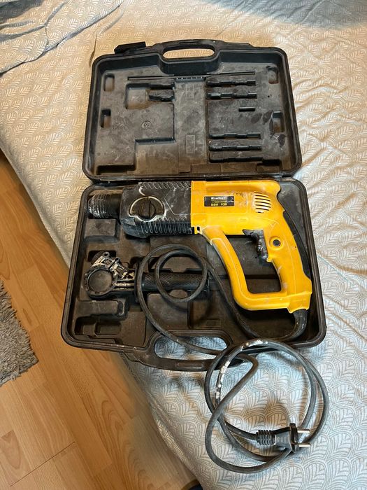 Bormasina cu percutie Einhell Bavaria 920 W