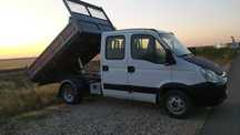 Iveco Daily 7 Locuri – Basculabil Trilateral din Fabrica – Clima / E4