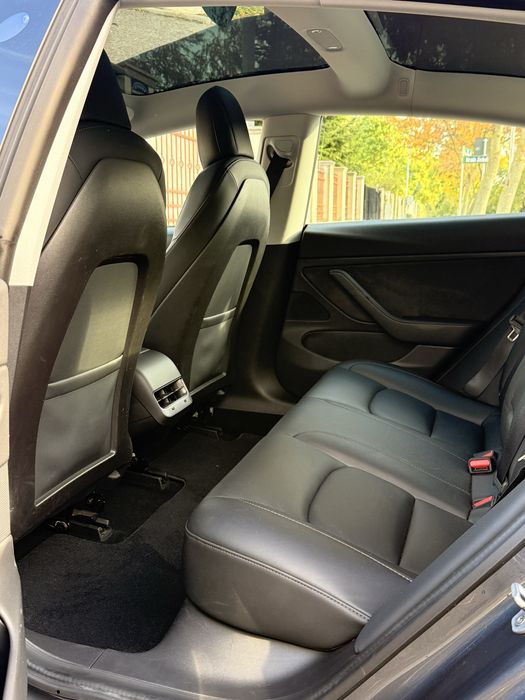 Tesla Model 3 Long Range Pilot Avansat ~7500€ TVA deductibil