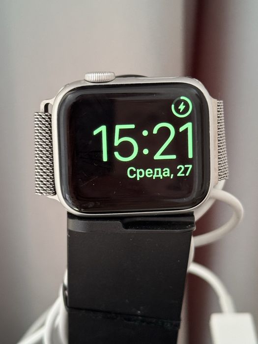 Продам Apple Watch