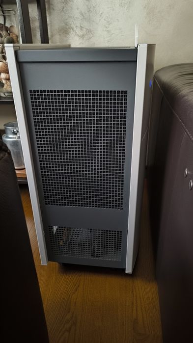 Пречиствател за въздух Blueair Classic 680i