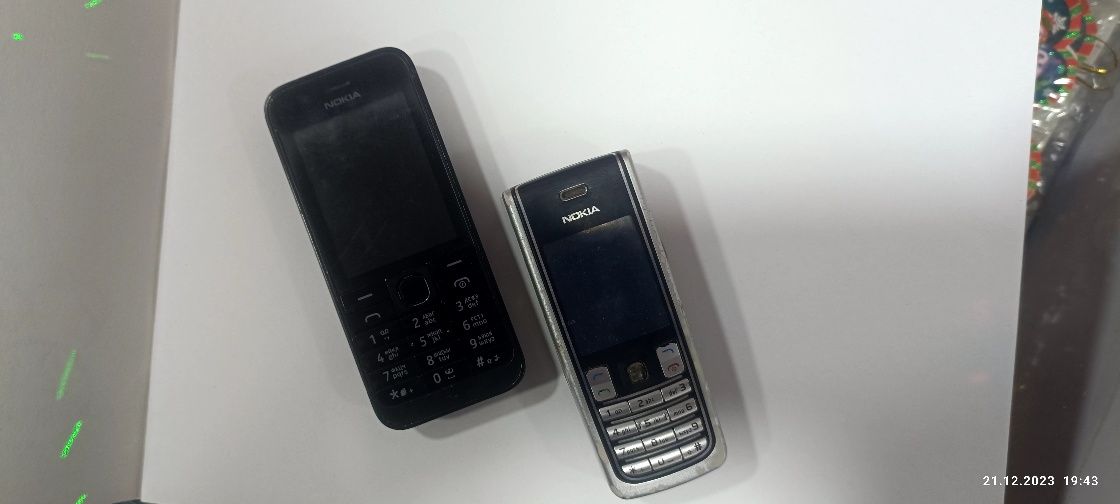 Nokia telefonlari sotiladi