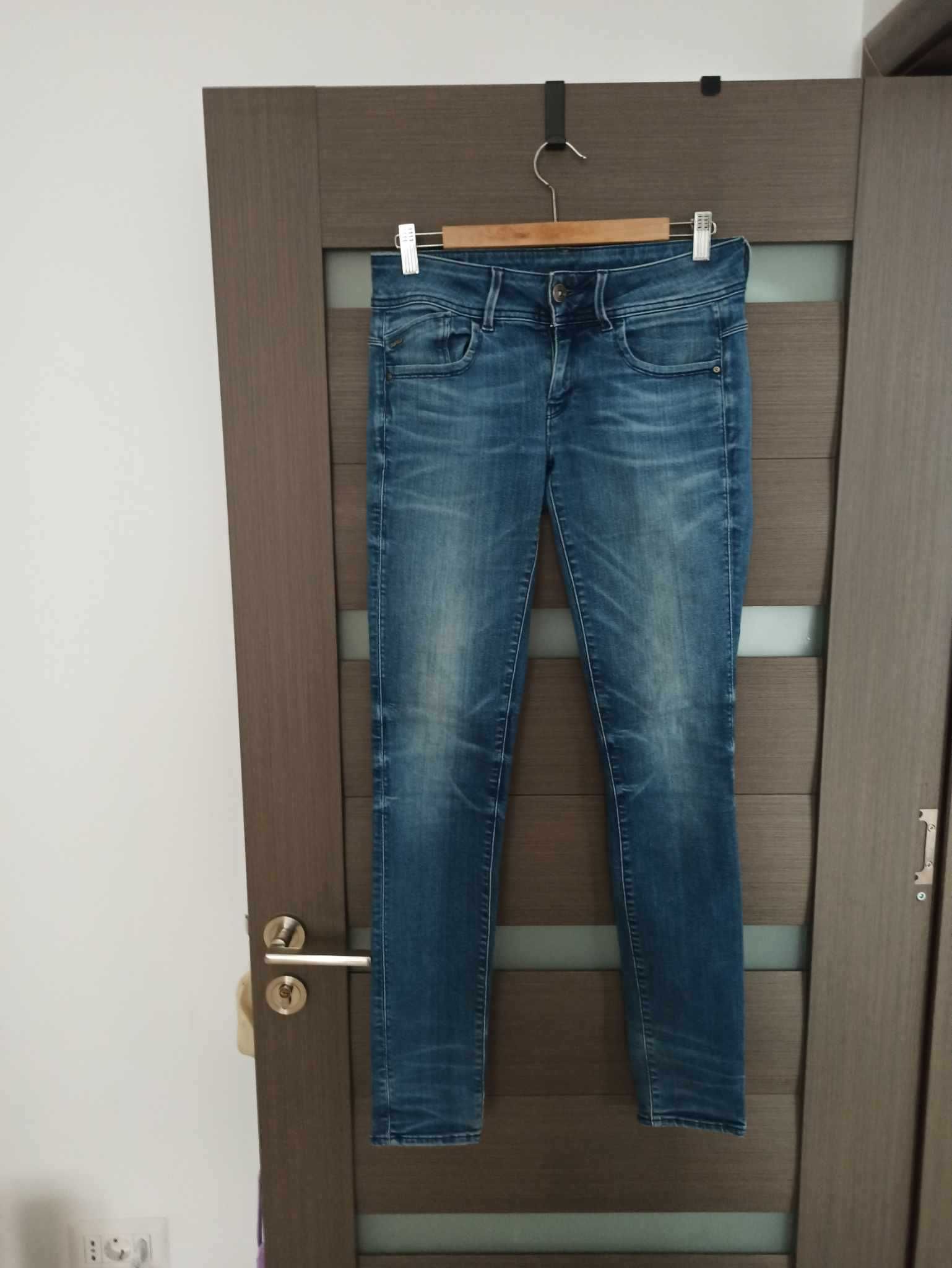 Blugi regular / Skinny fit dama G-Star Raw marime 29 talie/ 32 lungime
