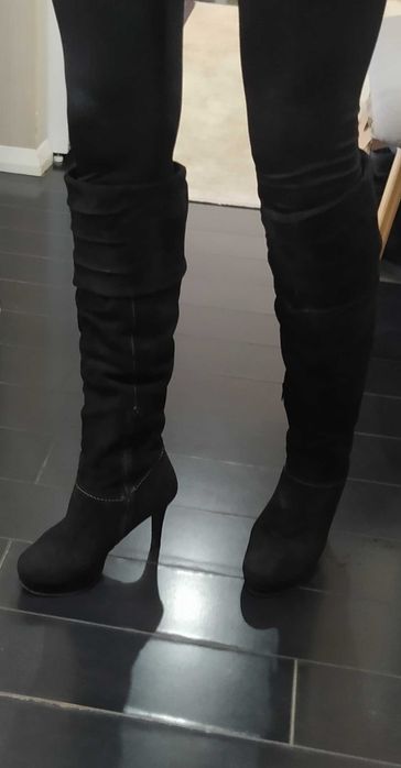 Cizme imblanite negre piele intoarsa,38