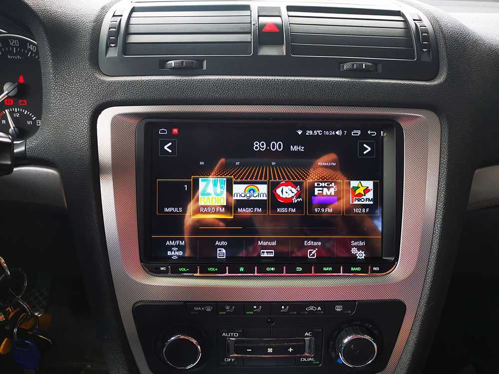 Navigatie Skoda Octavia2 Octacore 4+32GB DSP Carplay Android auto SIM