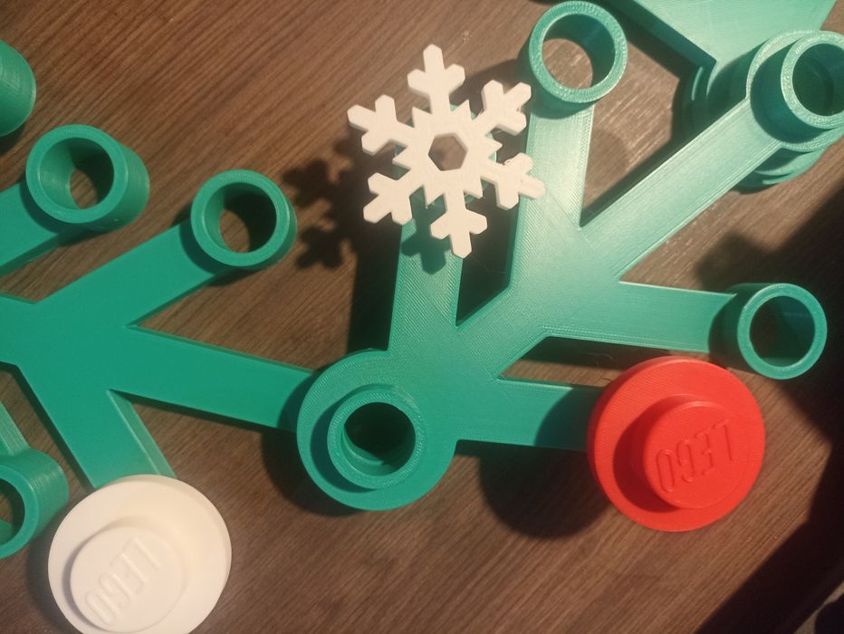 Vând coroniță Crăciun Lego printata 3D