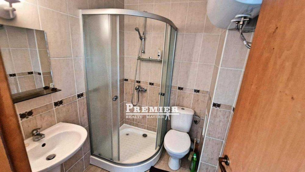 Продава се Двустаен апартамент в Свети Влас - 76 кв.м за 1040 €/кв.м - Снимка #4
