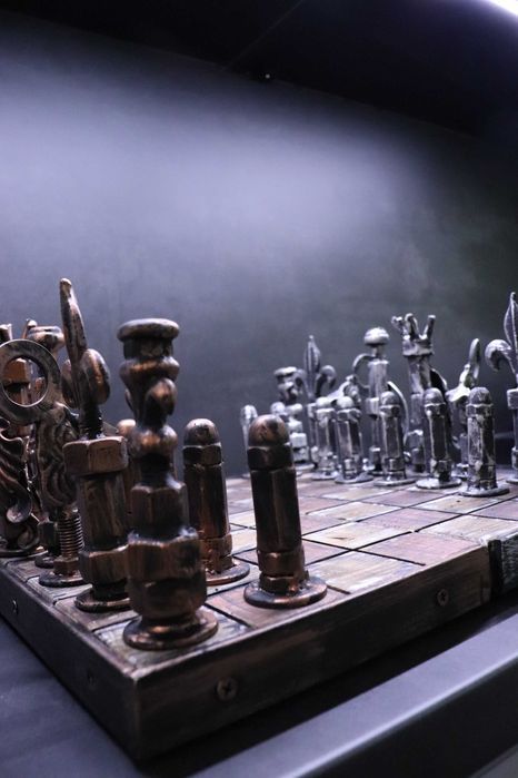 SAH unic din suruburi si fier cu tabla mica- sculpturi Razan Ghita