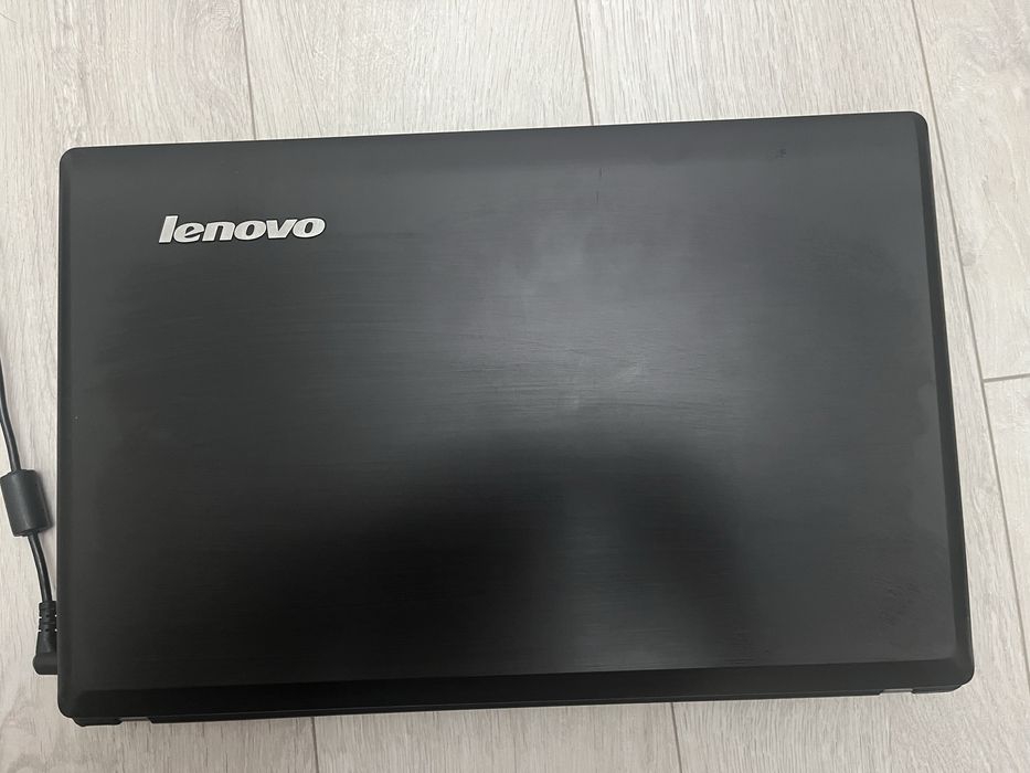 Ноутбук lenovo в хорошем состоянии