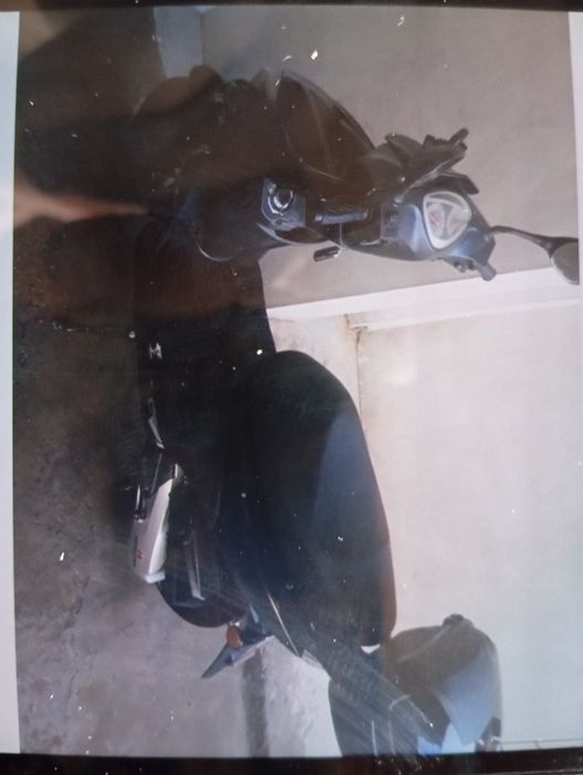 Скутер мустанг сотилади