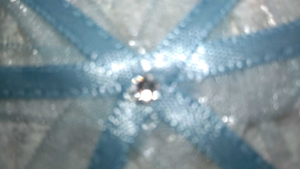 Jartiera noua, cu cristal Swarovski original,dantela si funda albastra