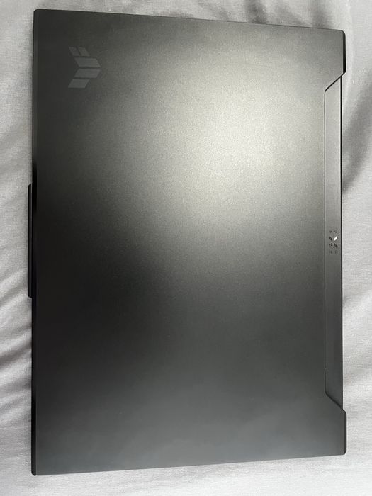 ASUS TUF Dash F15 – i5-12450H / RTX 3050 / 24GB RAM / 1.4TB SSD