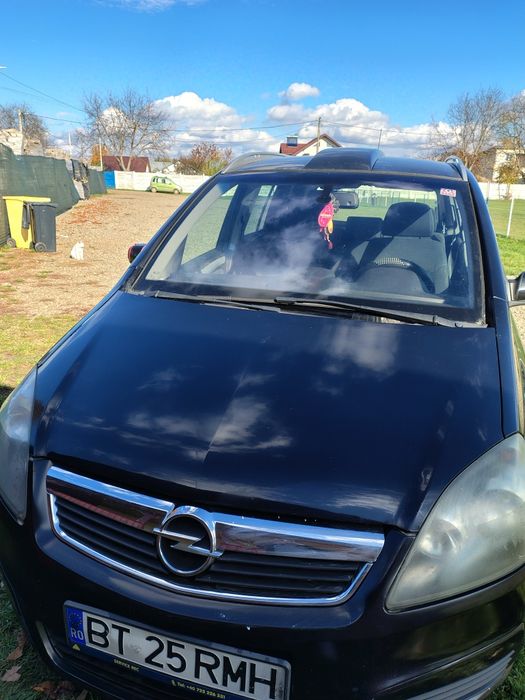 Vând Opel Zafira 2006