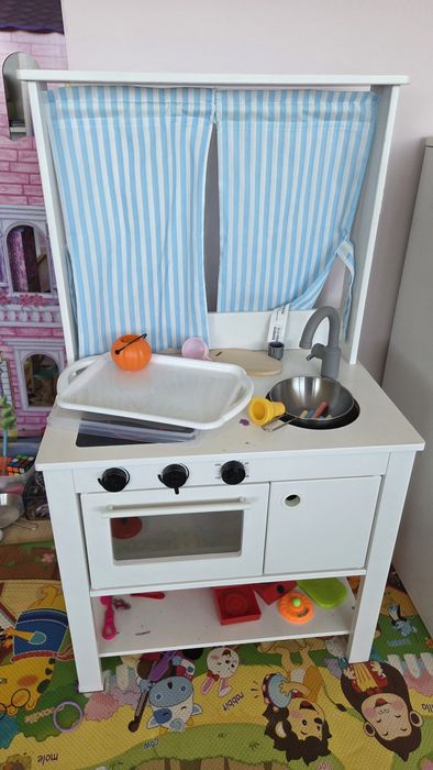 Seturi jucarii lemn,, casuta, piata, bucatarie