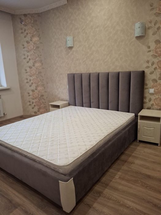 Продам кровать двухспальная