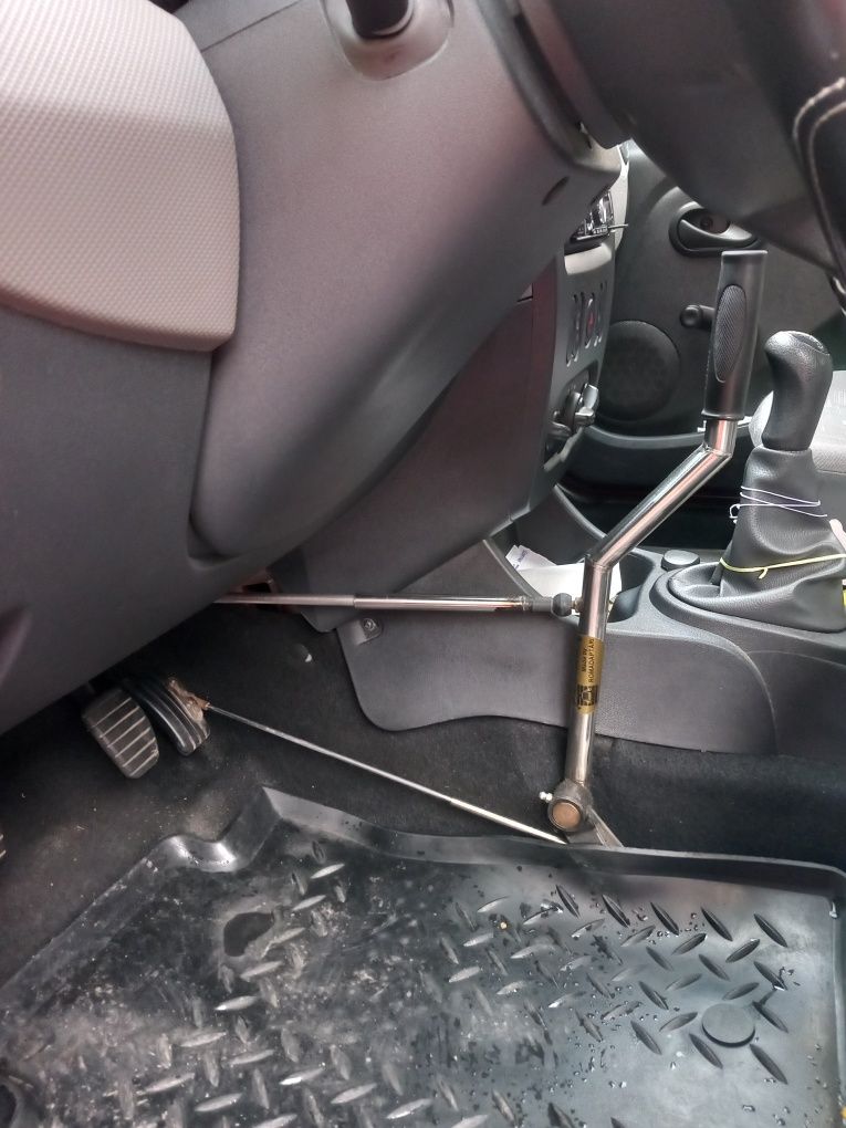 Vând Dacia Sandero