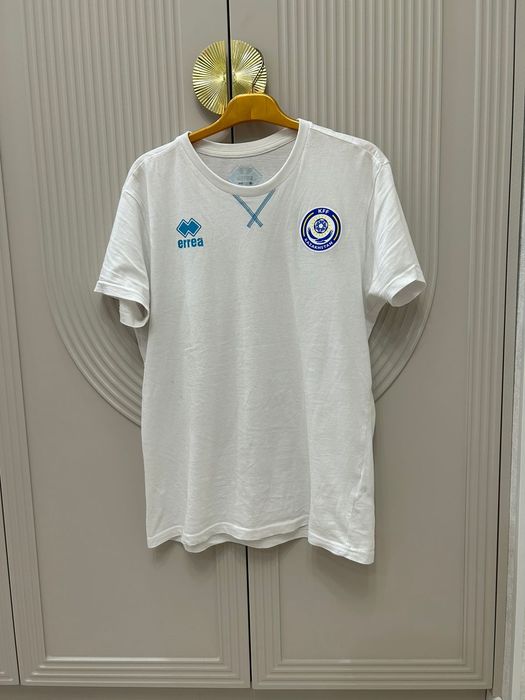 Мужская футболка сборной Казахстана. Цена 4000 тг. Новая.