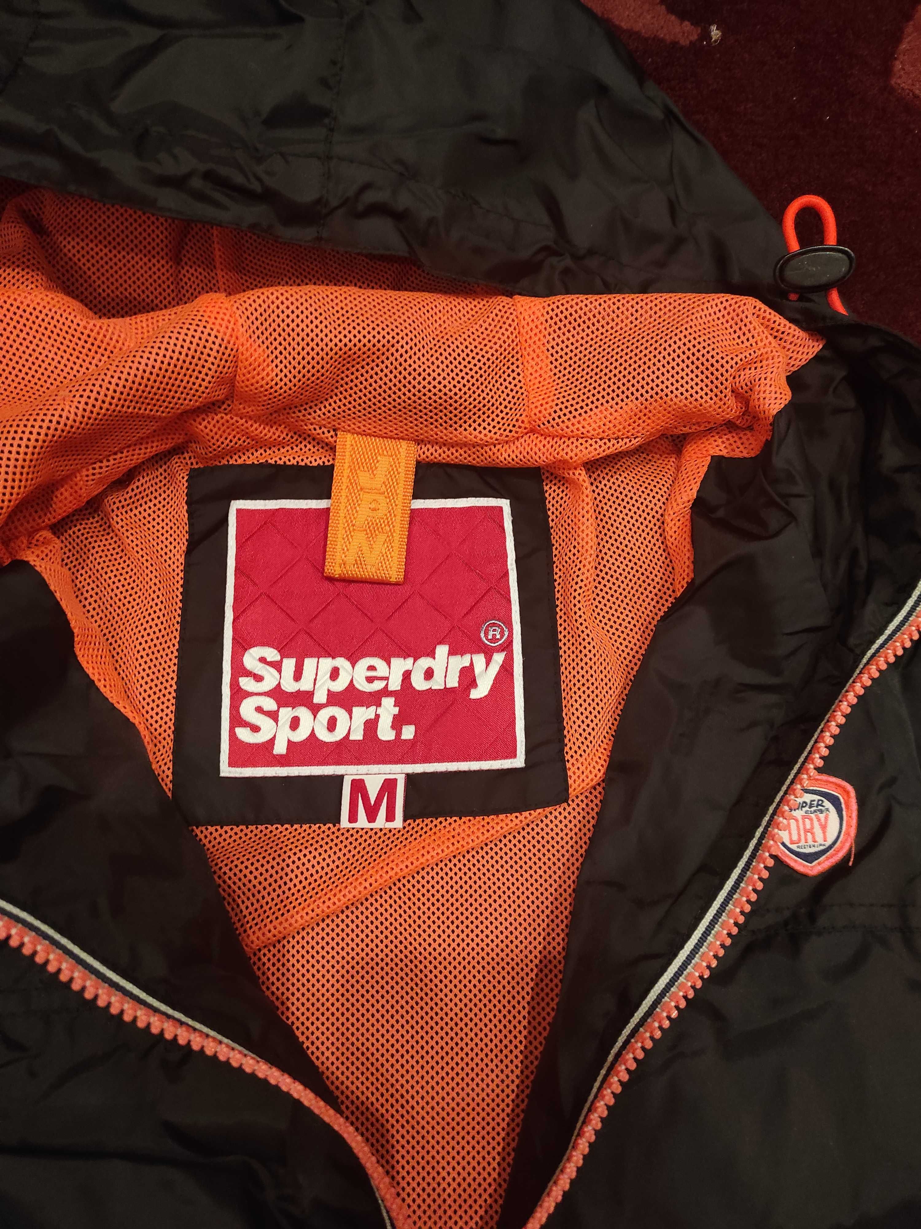 Шушлеково яке SuperDry