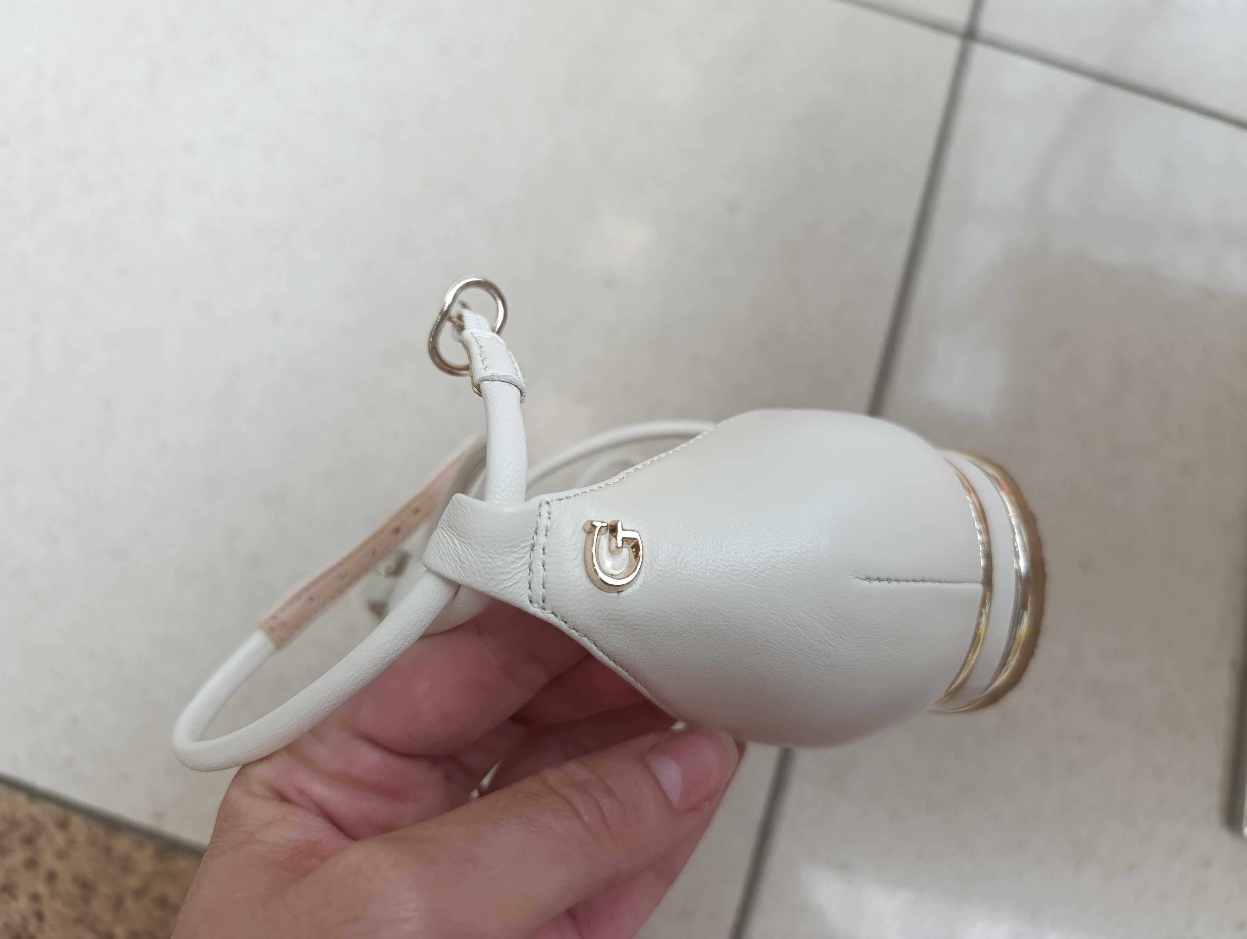 Guess 40 сандали