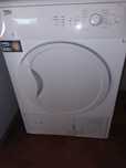 Uscator de rufe Beko