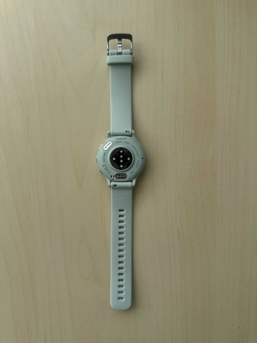 Часовник Garmin Venu 3S