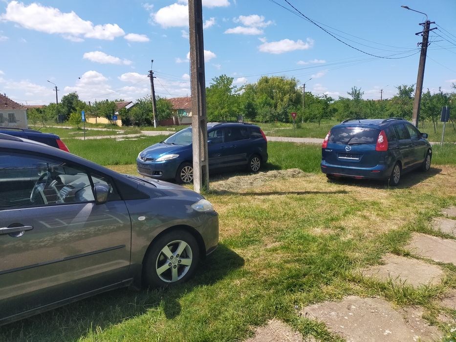 Dezmembrez Mazda 5 ,2007 diesel