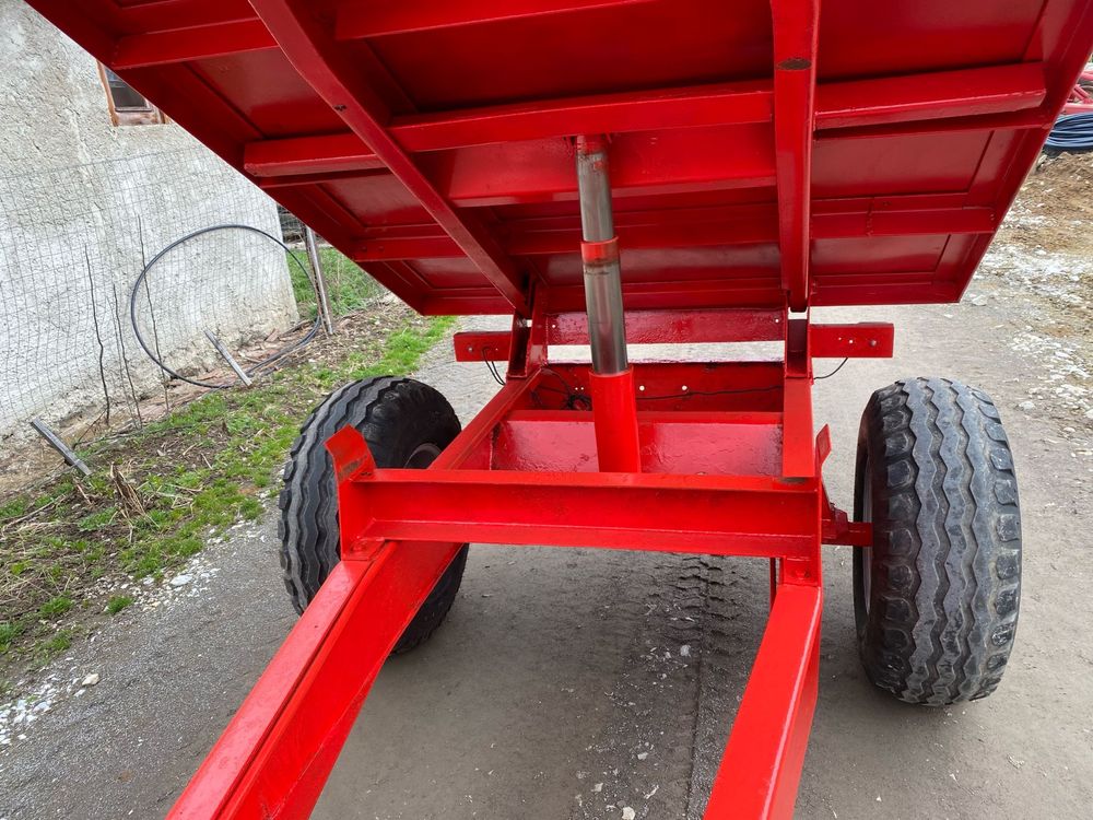 Remorca basculabila spre spate 4 tone 3.20mx1.90m