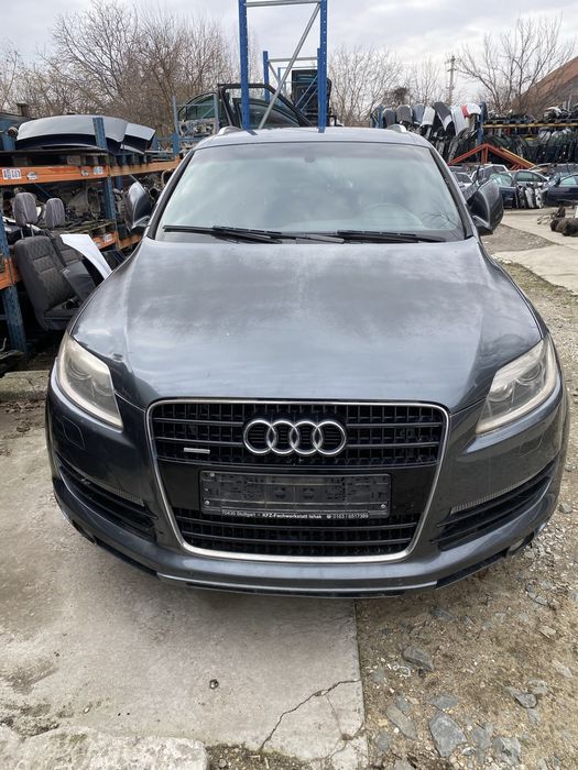 Faruri Xenon St/Dr Audi Q7 An 2007 Pret 1300 lei buc