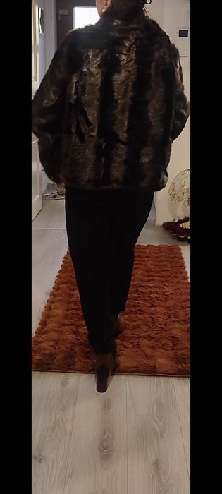 Blăniță naturala maro ciocolatiu, de nurca, pe talie
