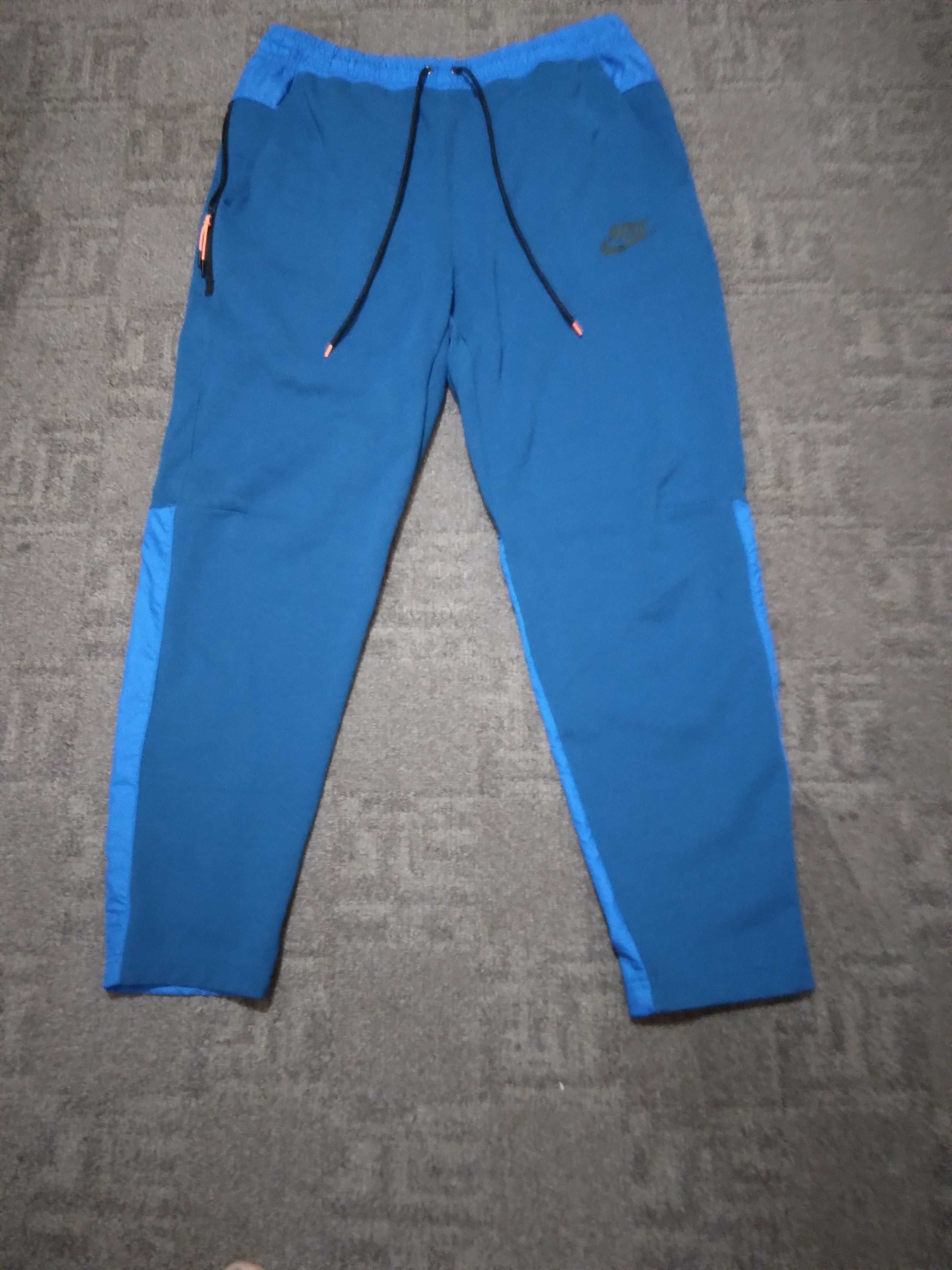 Pantaloni nike originali