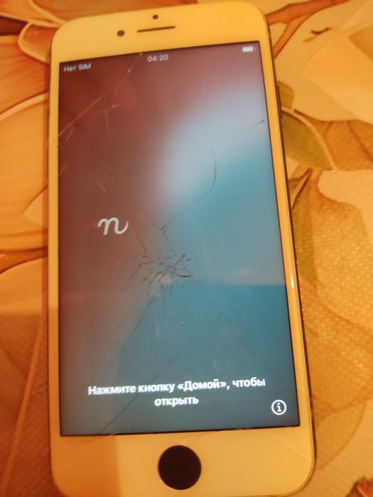 iPhone se 2020 рабочий