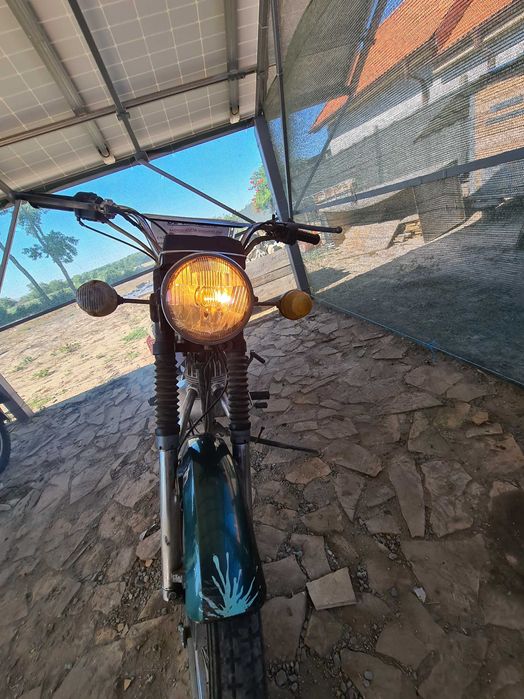 Motocicleta Voshod 3M