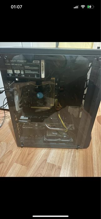 Set-up de gaming i7-4790k 8 RAM 512GB ROM