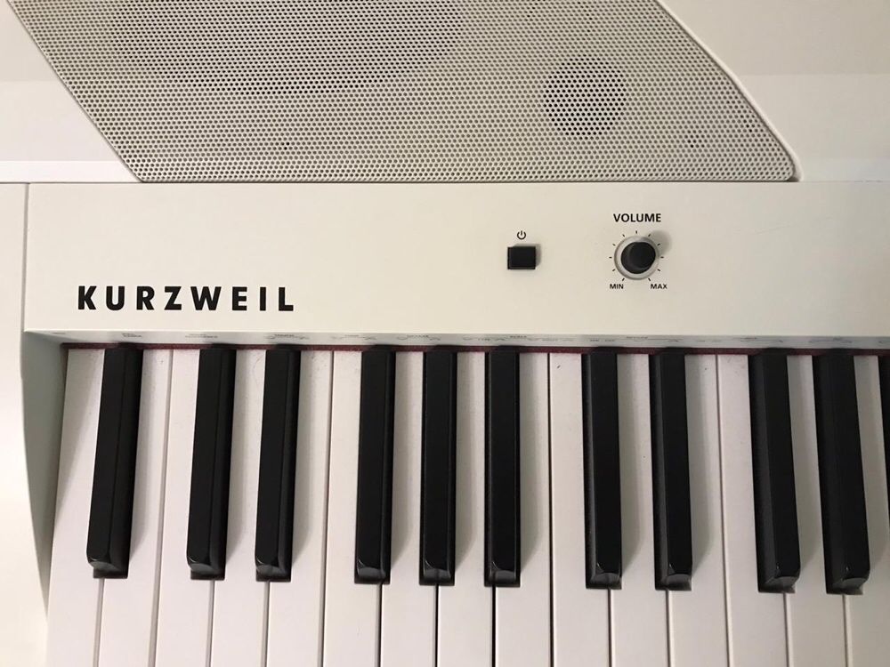 Цифровое пианино/Пианино/Фортепиано/Kurzweil ka90/Kurzweil