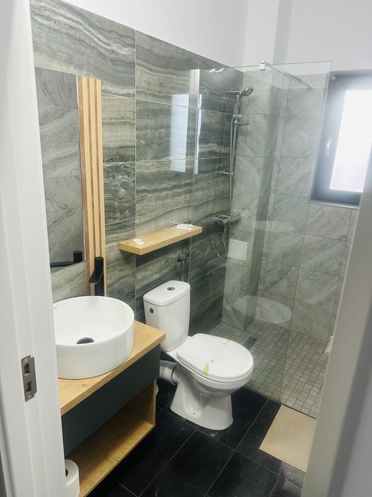 Inchiriez pensiune revelion