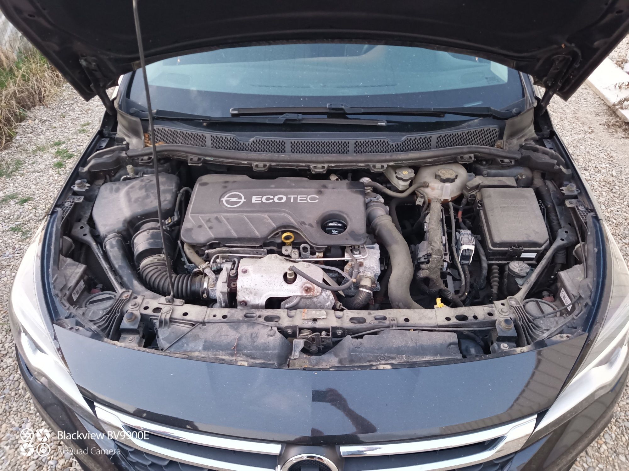 Opel Astra K 2016 ușor avariat lovit perfect funcțional