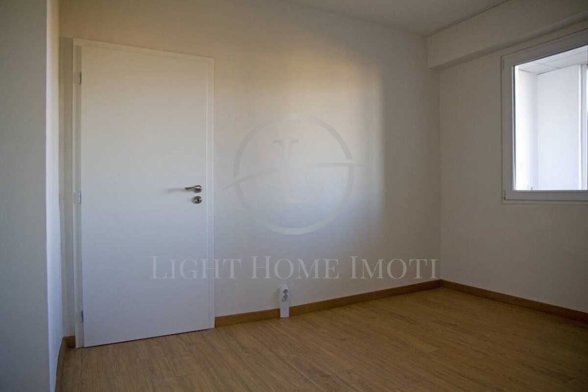Продава се Тристаен апартамент в Пловдив, Кючук Париж - 64 кв.м за 1532 €/кв.м - Снимка #6