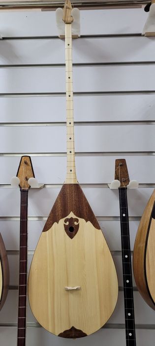 Профессиональные домбры р.48 (резонансная ель) м.СПУТНИК Уалиханова,15