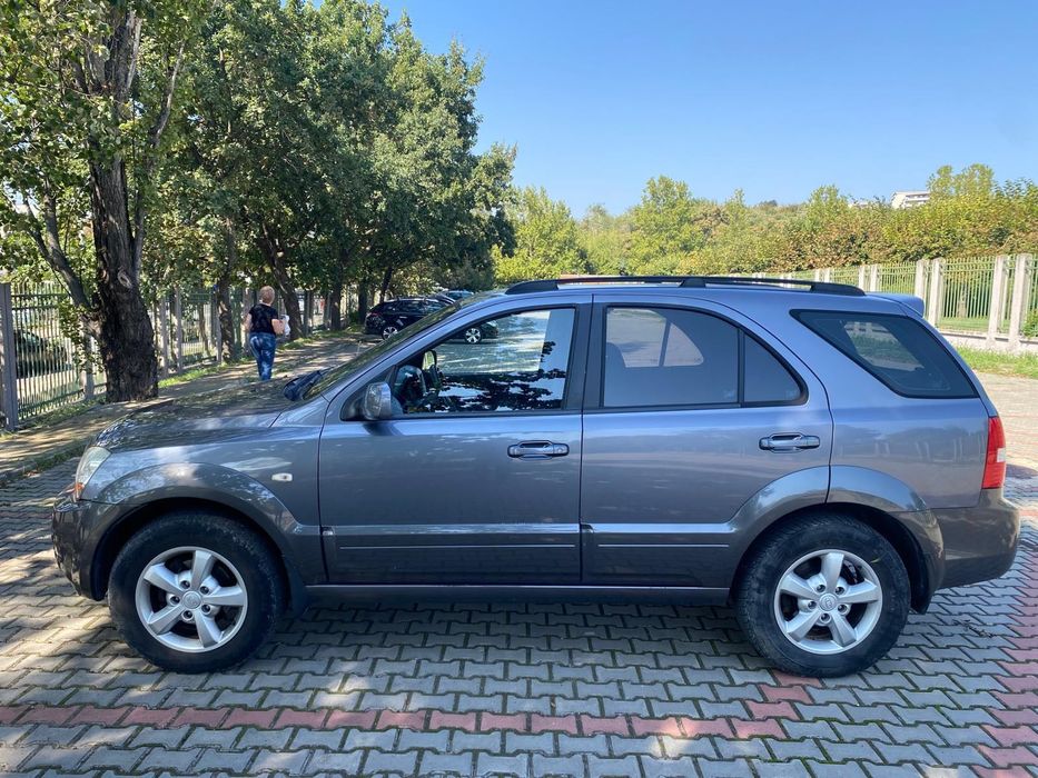 Vând Kia sorento